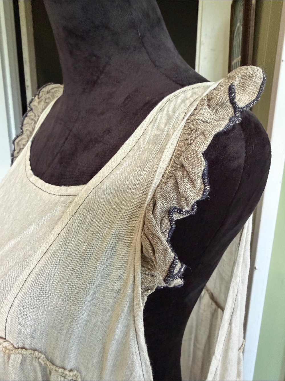 Magnolia Pearl linen pinafore vintage excellent condition! - Picture 2 of 7